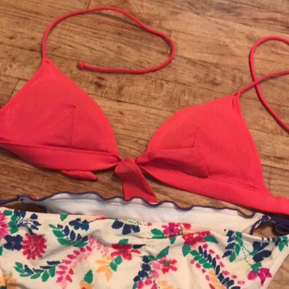 bikini - Picture 3 of 3